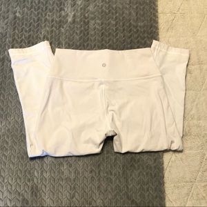 White Lululemon 3/4 Leggings
